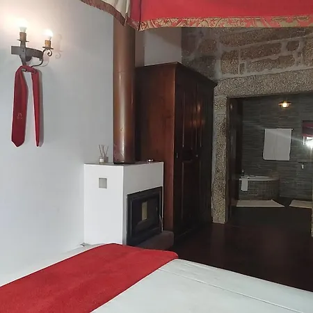 Casas Do Rio 4* Cossourado (Braga)