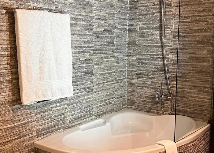 Guest house Casas Do Rio Cossourado (Braga)