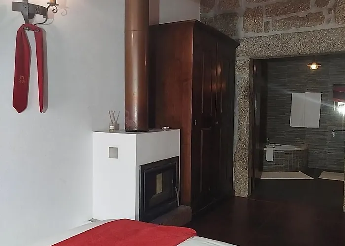 Casas Do Rio 4* Cossourado (Braga)