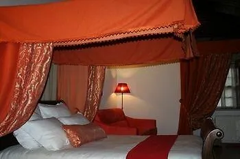 Casas Do Rio Cossourado (Braga)