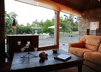 Casas Do Rio Cossourado (Braga)